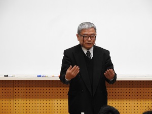 中本氏講演会　写真①